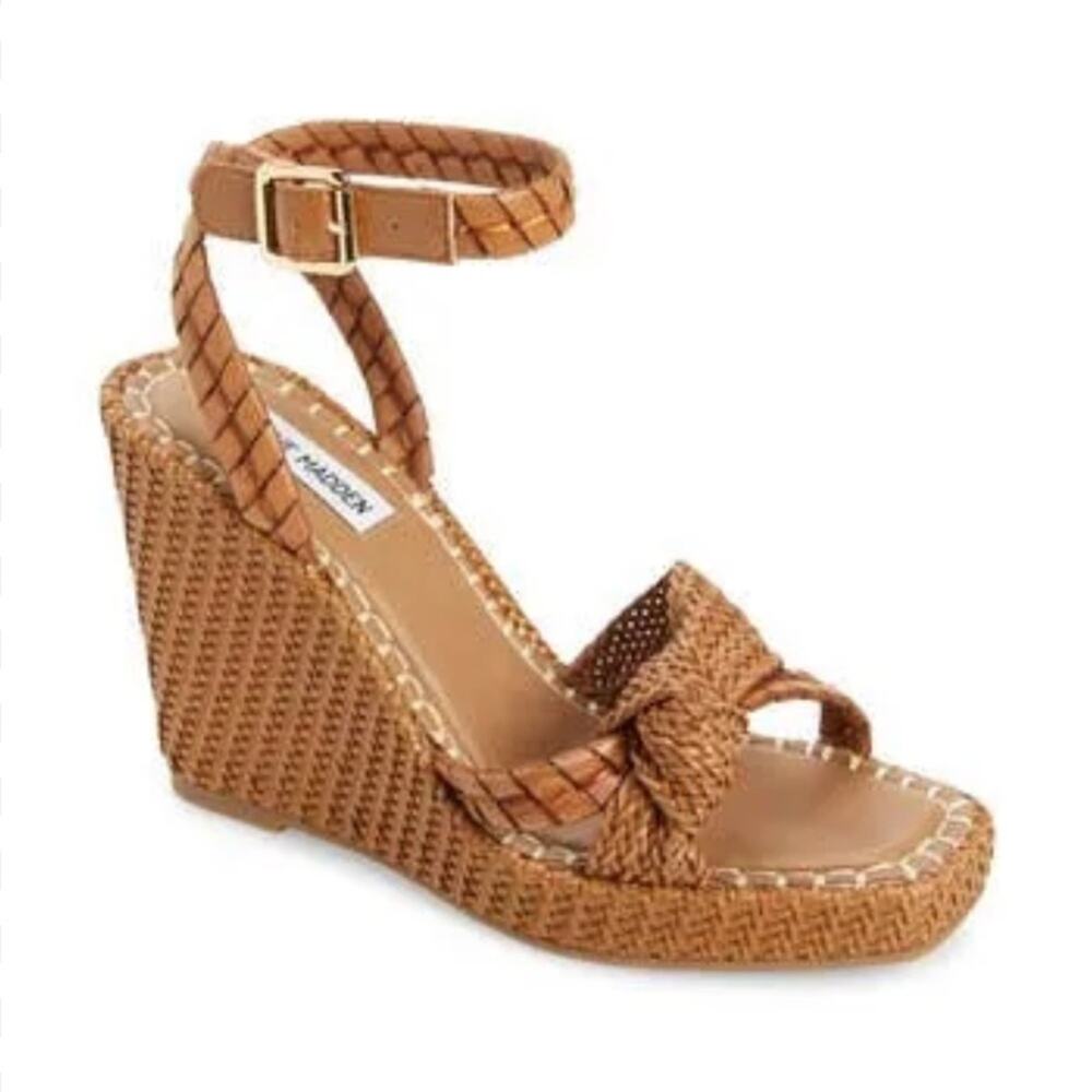 *NWOT Steve Madden Ylan Wedge Sandal in Cognac – Sz 10